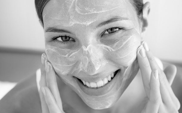 Importance Of Weekly Face Scrubbing - Cocoon