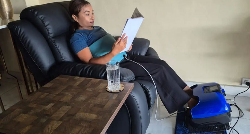 Foot detoxification at Bali Soul Wellness Ubud Foot detoxification at Bali Soul Wellness Ubud