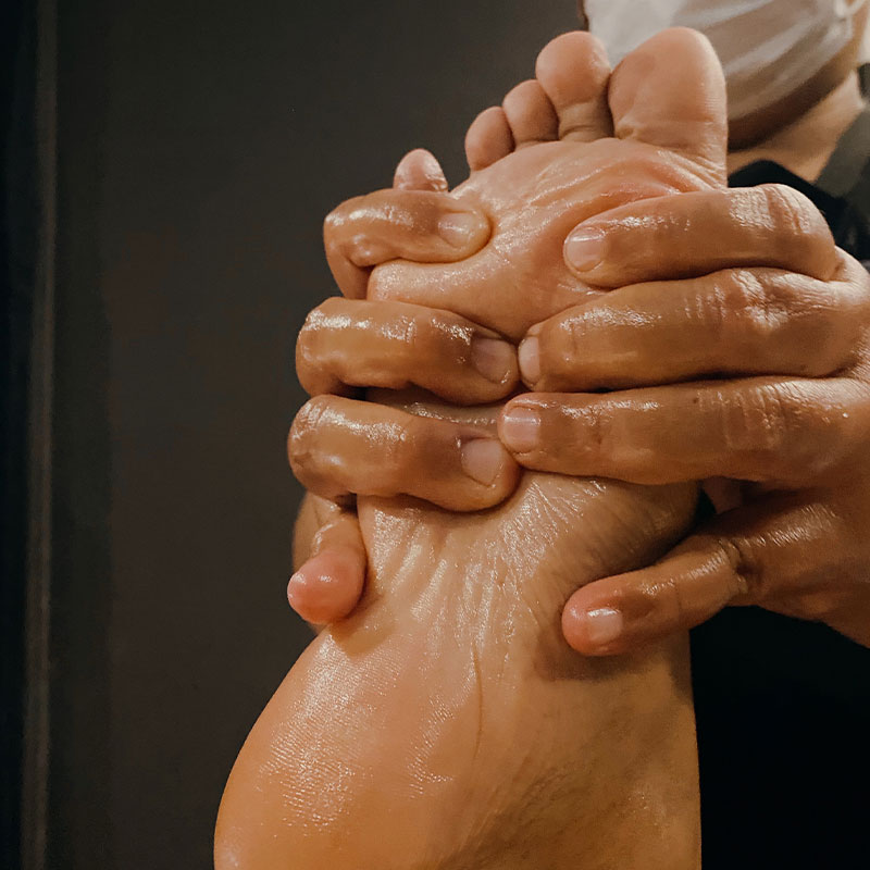 Feet reflexology Bali